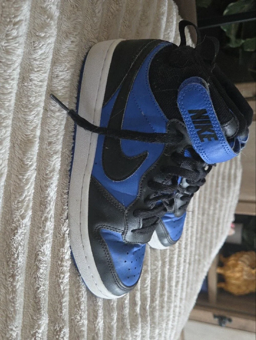 Nike Kids Royal Blue and Black Mid-Top Sneakers